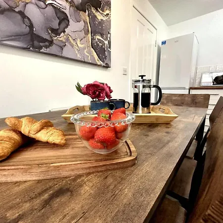 Feriehus Dale House By Blue Skies *